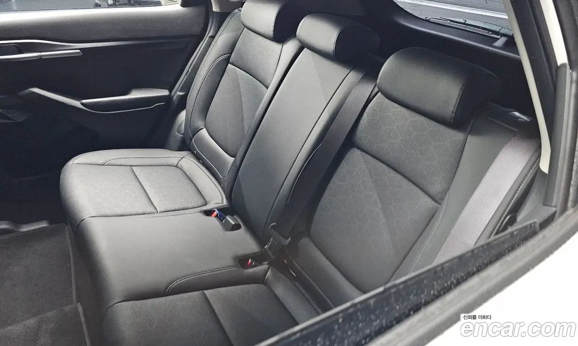 Kia Seltos 2024 1.6 автомат (гидро), фото 33 Kia Seltos 2024 1.6 автомат (гидро), фото 33