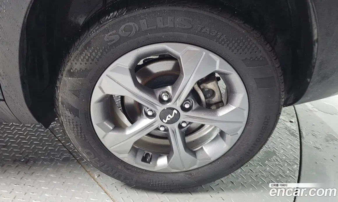 Kia Seltos 2024 1.6 автомат (гидро), фото 7 Kia Seltos 2024 1.6 автомат (гидро), фото 7