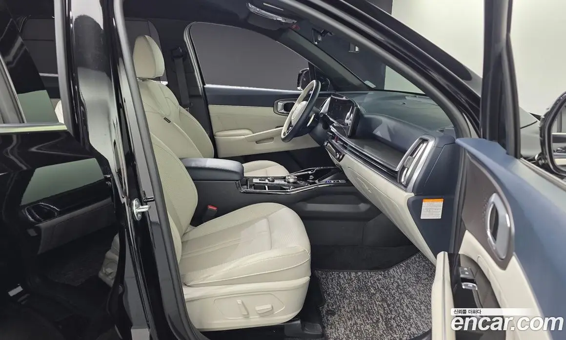 Kia Sorento 2024 1.6 автомат (гидро), фото 17 Kia Sorento 2024 1.6 автомат (гидро), фото 17