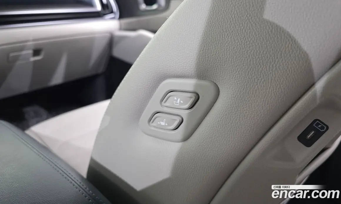 Kia Sorento 2024 1.6 автомат (гидро), фото 32 Kia Sorento 2024 1.6 автомат (гидро), фото 32