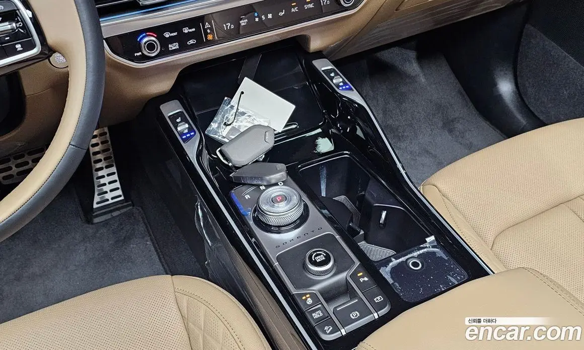 Kia Sorento 2025 1.6 автомат (гидро), фото 9 Kia Sorento 2025 1.6 автомат (гидро), фото 9