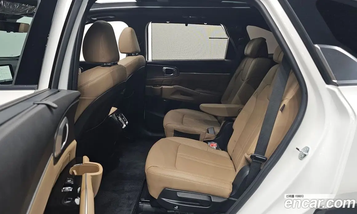 Kia Sorento 2025 2.5 автомат (гидро), фото 17 Kia Sorento 2025 2.5 автомат (гидро), фото 17