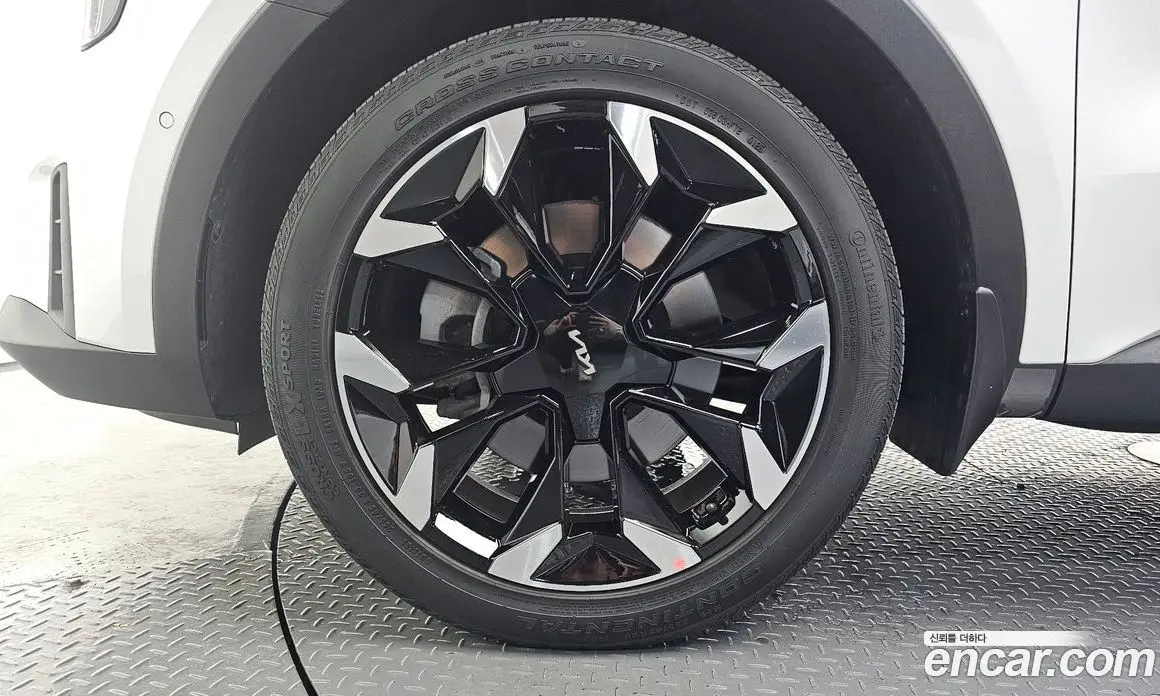 Kia Sorento 2025 2.5 автомат (гидро), фото 4 Kia Sorento 2025 2.5 автомат (гидро), фото 4