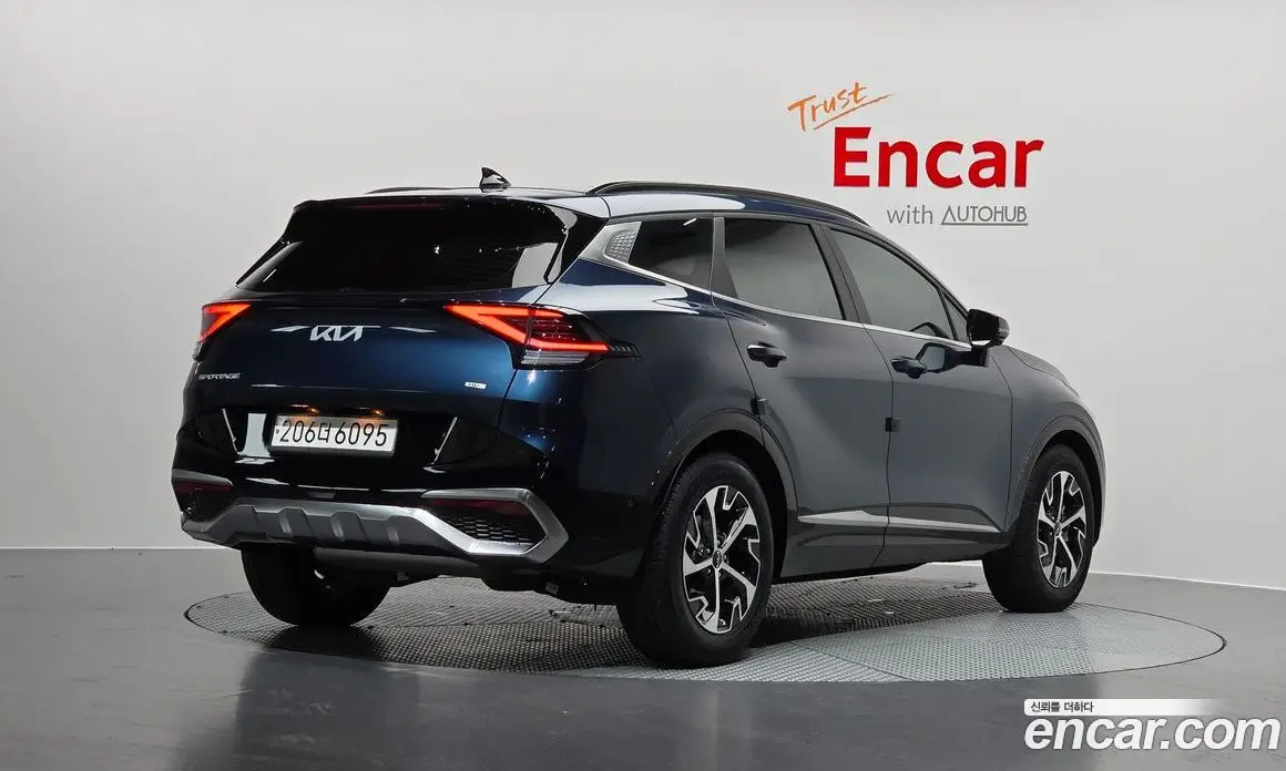 Kia Sportage 2023 1.6 автомат (гидро), фото 1 Kia Sportage 2023 1.6 автомат (гидро), фото 1