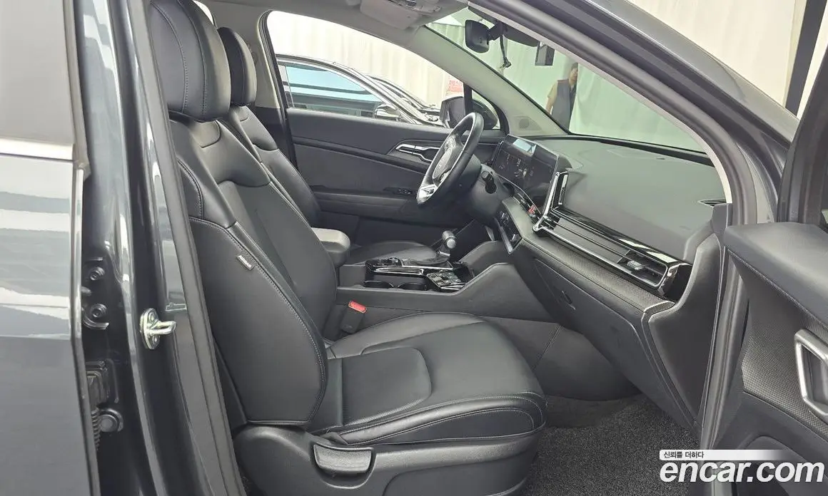 Kia Sportage 2024 2.0 автомат (гидро), фото 16