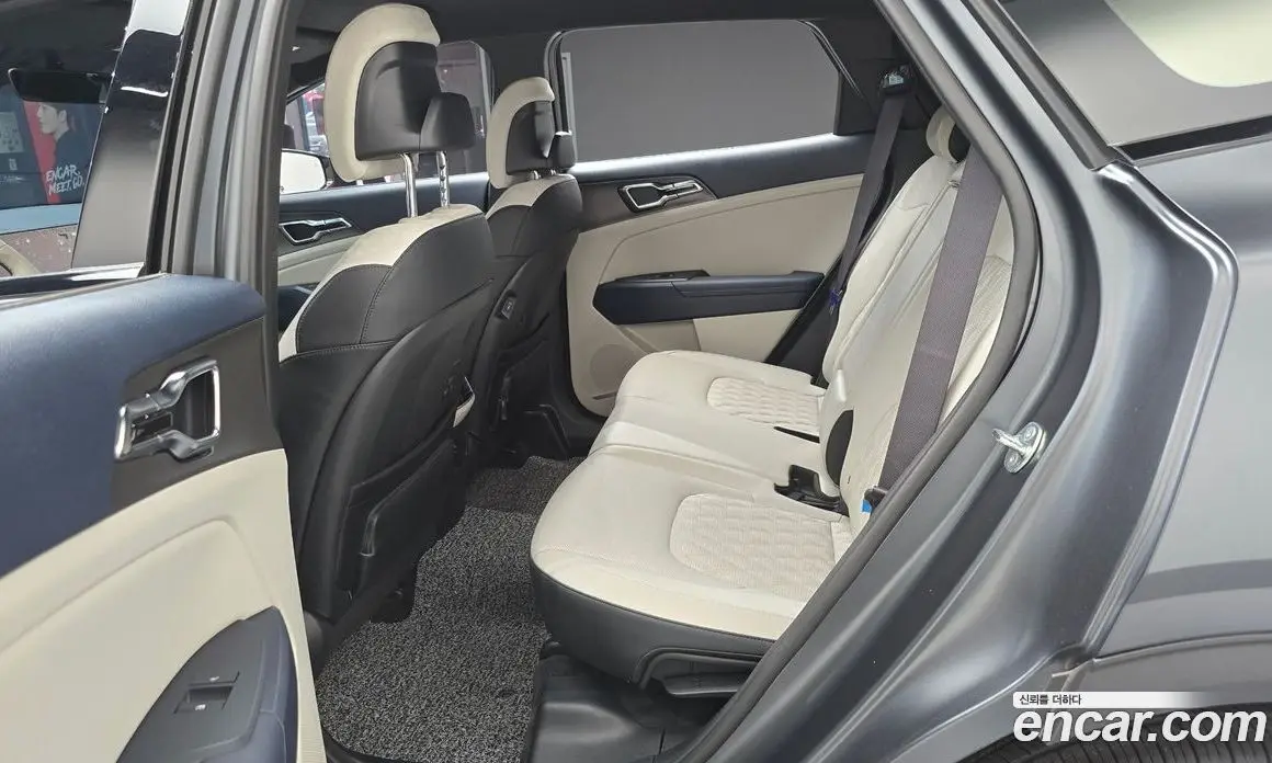 Kia Sportage 2025 1.6 автомат (гидро), фото 12 Kia Sportage 2025 1.6 автомат (гидро), фото 12