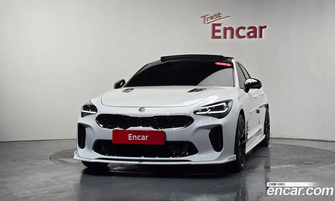 Kia Stinger 2022 3.3 автомат (гидро), фото 2 Kia Stinger 2022 3.3 автомат (гидро), фото 2