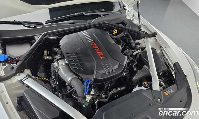 Kia Stinger 2022 3.3 автомат (гидро), миниатюра 5 Kia Stinger 2022 3.3 автомат (гидро), миниатюра 5