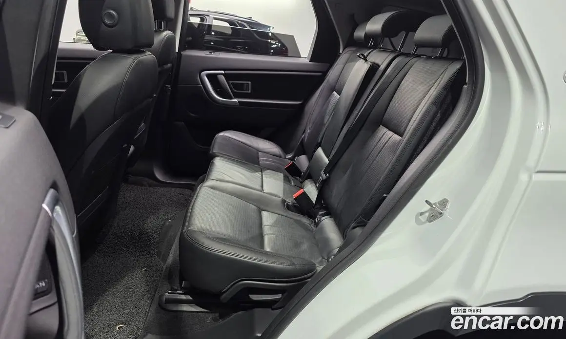 Land Rover Discovery Sport 2018 2.0 автомат (гидро), фото 17 Land Rover Discovery Sport 2018 2.0 автомат (гидро), фото 17