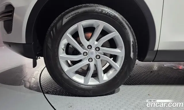 Land Rover Discovery Sport 2018 2.0 автомат (гидро), миниатюра 5 Land Rover Discovery Sport 2018 2.0 автомат (гидро), миниатюра 5