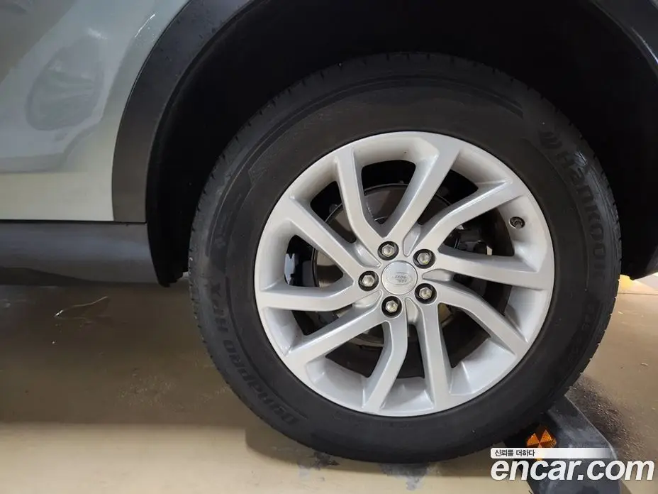 Land Rover Discovery Sport 2018 2.0 автомат (гидро), фото 5 Land Rover Discovery Sport 2018 2.0 автомат (гидро), фото 5