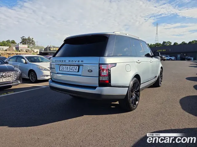 Land Rover Range Rover 2013 3.0 автомат (гидро), миниатюра 2 Land Rover Range Rover 2013 3.0 автомат (гидро), миниатюра 2