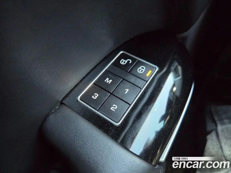 Land Rover Range Rover 2013 3.0 автомат (гидро), фото 18 Land Rover Range Rover 2013 3.0 автомат (гидро), фото 18