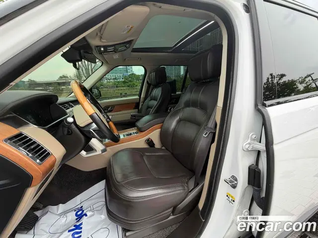 Land Rover Range Rover 2018 4.4 автомат (гидро), миниатюра 10 Land Rover Range Rover 2018 4.4 автомат (гидро), миниатюра 10