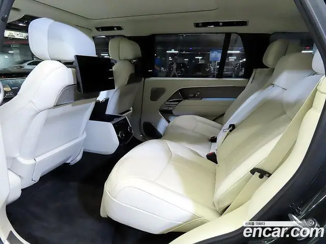 Land Rover Range Rover 2025 4.4 автомат (гидро), миниатюра 7 Land Rover Range Rover 2025 4.4 автомат (гидро), миниатюра 7