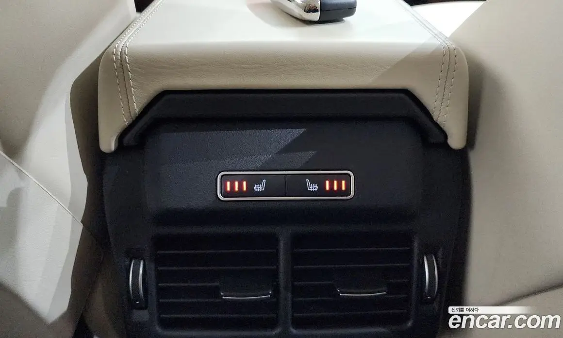 Land Rover Range Rover Evoque 2017 2.0 автомат (гидро), фото 19 Land Rover Range Rover Evoque 2017 2.0 автомат (гидро), фото 19