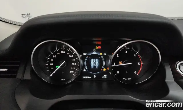 Land Rover Range Rover Evoque 2017 2.0 автомат (гидро), миниатюра 8 Land Rover Range Rover Evoque 2017 2.0 автомат (гидро), миниатюра 8
