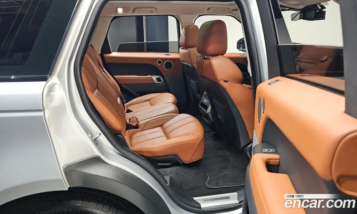 Land Rover Range Rover Sport 2017 3.0 автомат (гидро), фото 17 Land Rover Range Rover Sport 2017 3.0 автомат (гидро), фото 17