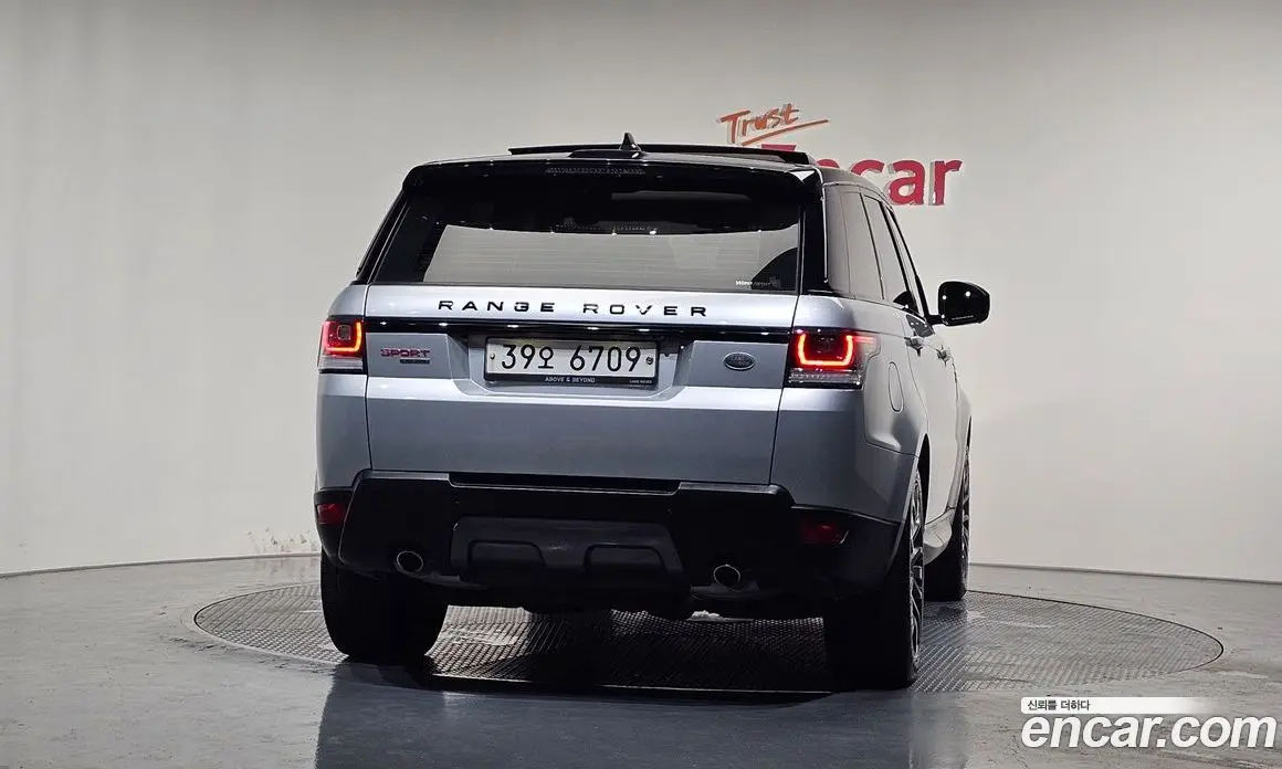 Land Rover Range Rover Sport 2017 3.0 автомат (гидро), фото 4 Land Rover Range Rover Sport 2017 3.0 автомат (гидро), фото 4