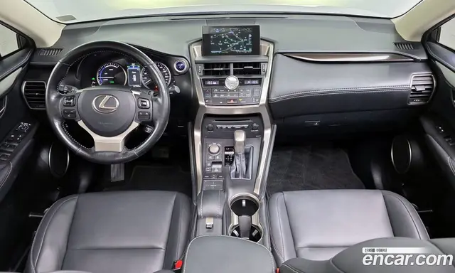 Lexus NX 2017 2.5 автомат (гидро), миниатюра 7 Lexus NX 2017 2.5 автомат (гидро), миниатюра 7