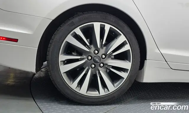 Lincoln MKZ 2020 2.0 автомат (гидро), миниатюра 5 Lincoln MKZ 2020 2.0 автомат (гидро), миниатюра 5