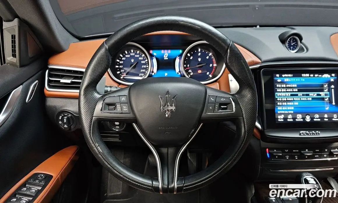 Maserati Ghibli 2017 3.0 автомат (гидро), фото 13 Maserati Ghibli 2017 3.0 автомат (гидро), фото 13