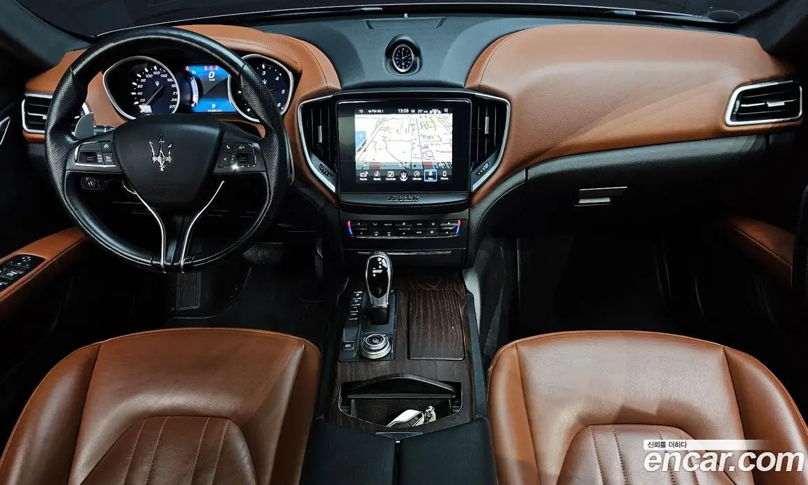 Maserati Ghibli 2017 3.0 автомат (гидро), фото 7 Maserati Ghibli 2017 3.0 автомат (гидро), фото 7