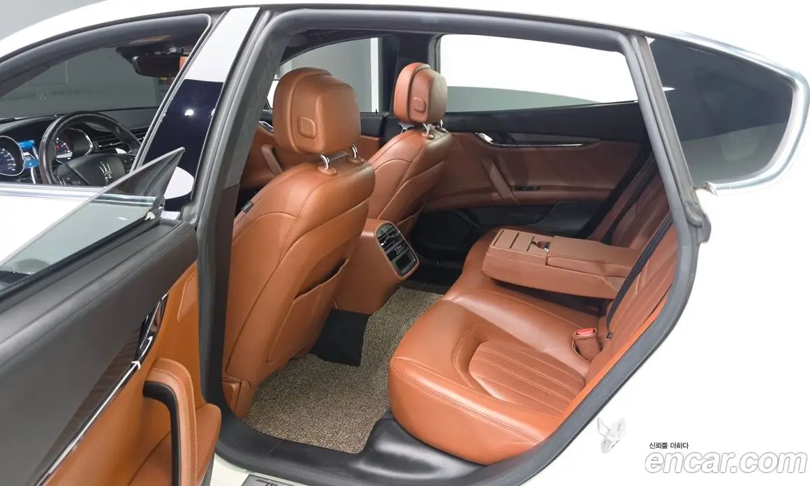 Maserati Quattroporte 2017 3.0 автомат (гидро), фото 11 Maserati Quattroporte 2017 3.0 автомат (гидро), фото 11