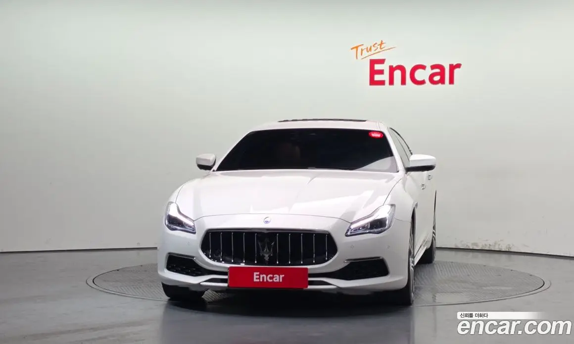 Maserati Quattroporte 2017 3.0 автомат (гидро), фото 3 Maserati Quattroporte 2017 3.0 автомат (гидро), фото 3