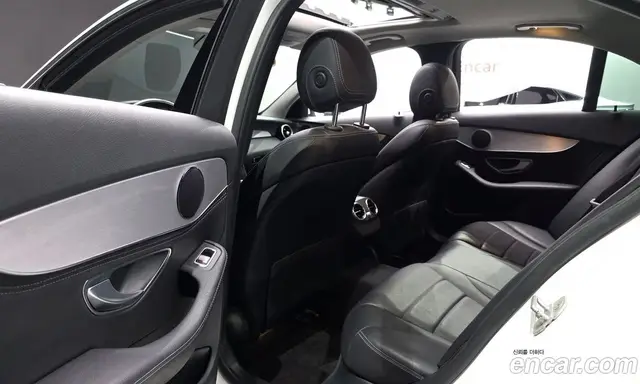 Mercedes-Benz C-Class 2015 2.0 автомат (гидро), миниатюра 11 Mercedes-Benz C-Class 2015 2.0 автомат (гидро), миниатюра 11