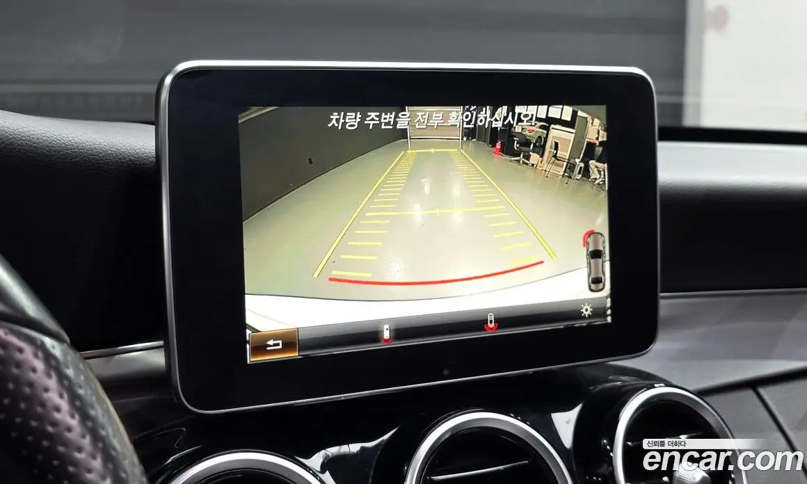 Mercedes-Benz C-Class 2015 2.0 автомат (гидро), фото 14 Mercedes-Benz C-Class 2015 2.0 автомат (гидро), фото 14