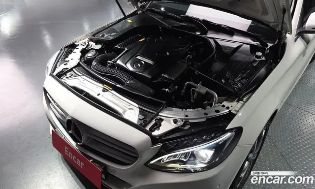 Mercedes-Benz C-Class 2015 2.0 автомат (гидро), миниатюра 6 Mercedes-Benz C-Class 2015 2.0 автомат (гидро), миниатюра 6