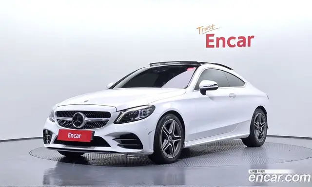 Mercedes-Benz C-Class 2021 2.0 автомат (гидро), миниатюра 1