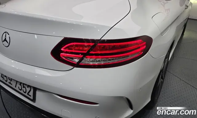 Mercedes-Benz C-Class 2021 2.0 автомат (гидро), миниатюра 9