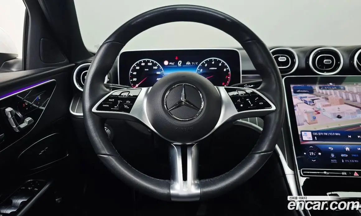 Mercedes-Benz C-Class 2023 2.0 автомат (гидро), фото 19