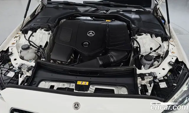 Mercedes-Benz C-Class 2023 2.0 автомат (гидро), миниатюра 6