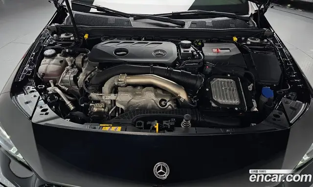 Mercedes-Benz CLA-Class 2025 2.0 автомат (гидро), миниатюра 5
