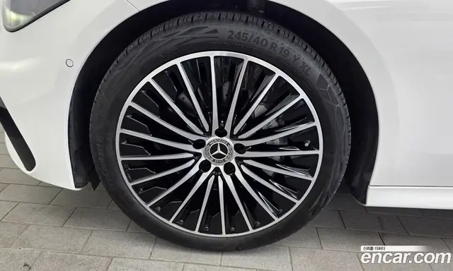 Mercedes-Benz CLE-Class 2025 2.0 автомат (гидро), миниатюра 5 Mercedes-Benz CLE-Class 2025 2.0 автомат (гидро), миниатюра 5