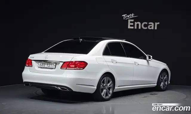 Mercedes-Benz E-Class 2013 3.5 автомат (гидро), миниатюра 2 Mercedes-Benz E-Class 2013 3.5 автомат (гидро), миниатюра 2