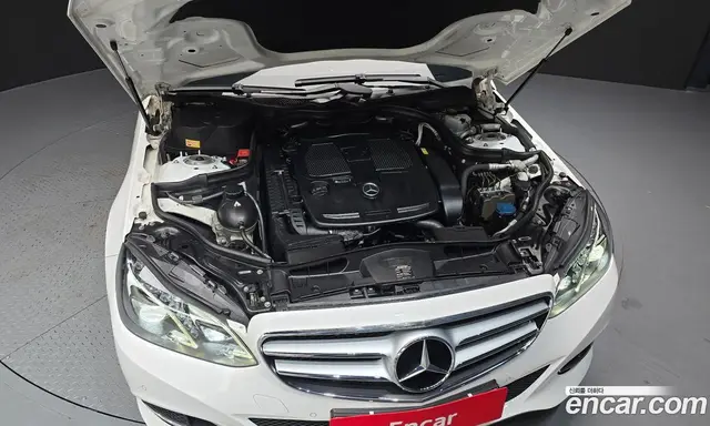 Mercedes-Benz E-Class 2013 3.5 автомат (гидро), миниатюра 6 Mercedes-Benz E-Class 2013 3.5 автомат (гидро), миниатюра 6