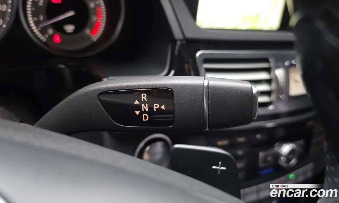 Mercedes-Benz E-Class 2013 3.5 автомат (гидро), фото 9 Mercedes-Benz E-Class 2013 3.5 автомат (гидро), фото 9