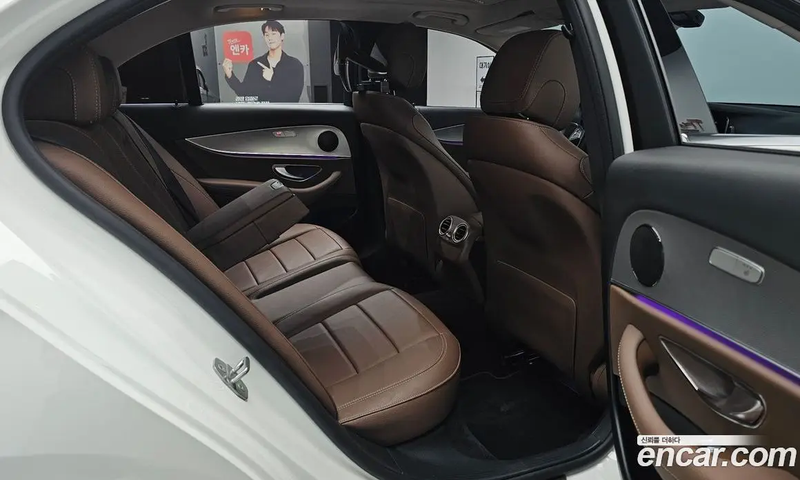 Mercedes-Benz E-Class 2018 2.0 автомат (гидро), фото 17