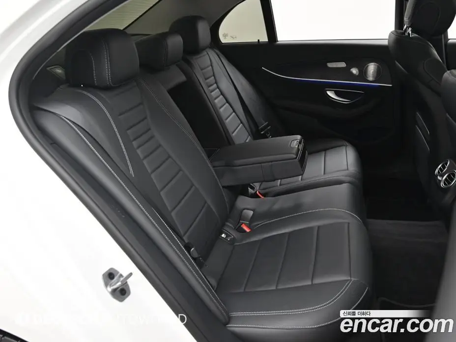 Mercedes-Benz E-Class 2019 2.0 автомат (гидро), фото 12 Mercedes-Benz E-Class 2019 2.0 автомат (гидро), фото 12