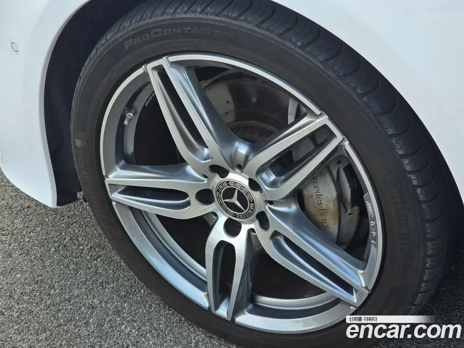 Mercedes-Benz E-Class 2019 1.9 автомат (гидро), фото 5 Mercedes-Benz E-Class 2019 1.9 автомат (гидро), фото 5