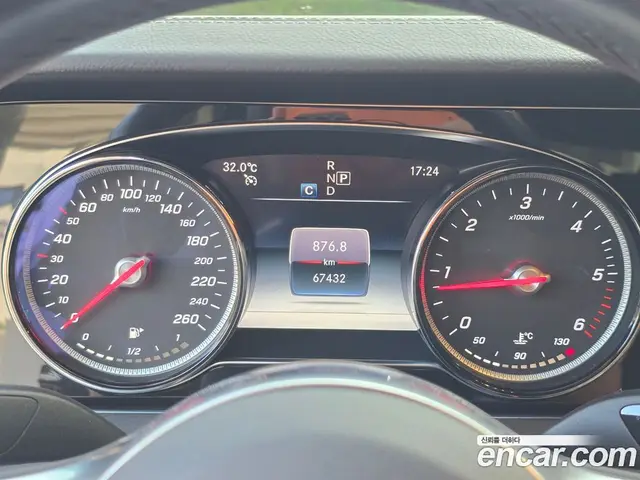 Mercedes-Benz E-Class 2019 1.9 автомат (гидро), миниатюра 8 Mercedes-Benz E-Class 2019 1.9 автомат (гидро), миниатюра 8