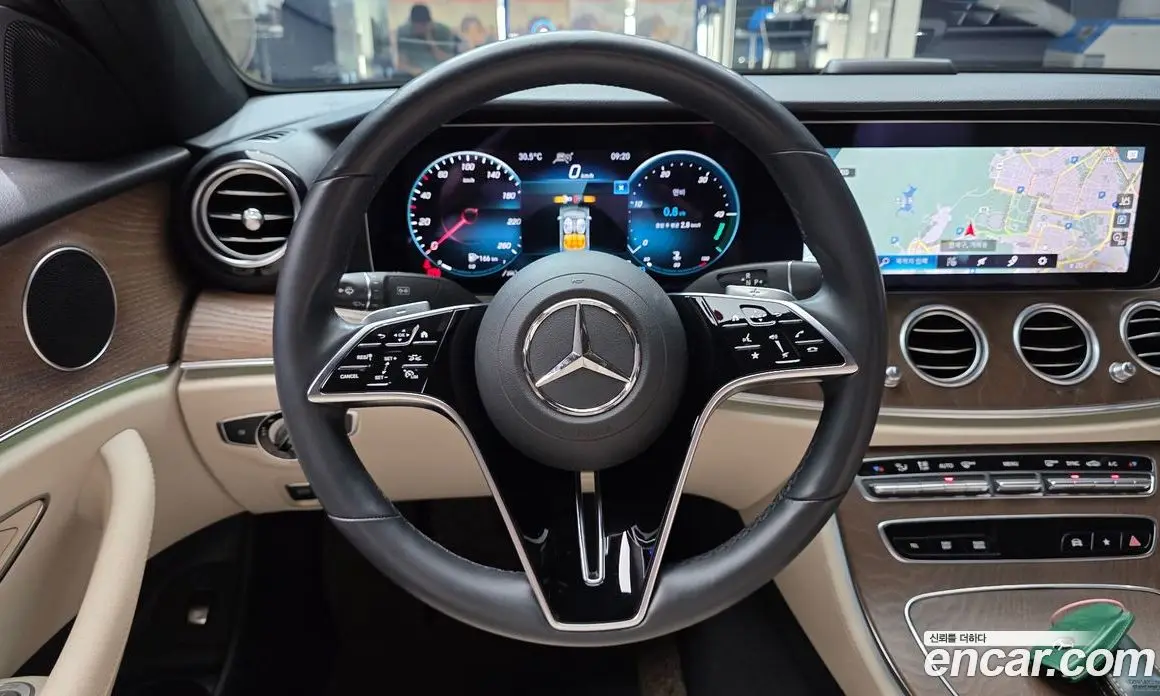 Mercedes-Benz E-Class 2021 1.9 автомат (гидро), фото 19