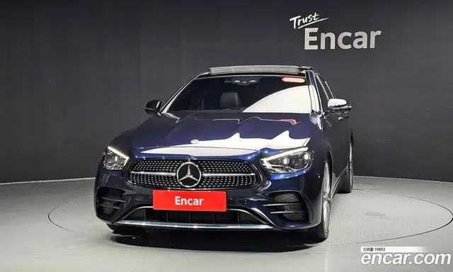 Mercedes-Benz E-Class 2022 2.0 автомат (гидро), миниатюра 2 Mercedes-Benz E-Class 2022 2.0 автомат (гидро), миниатюра 2
