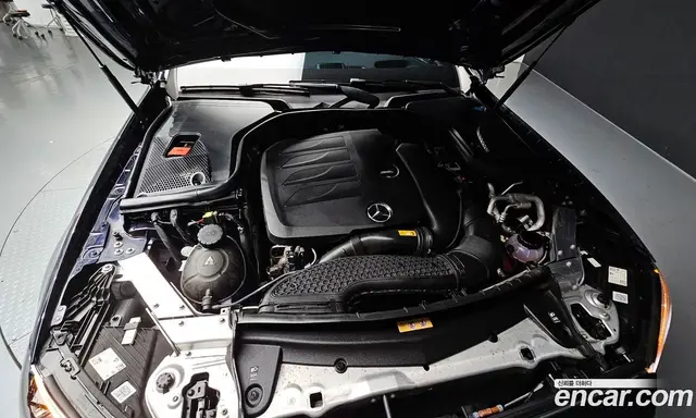 Mercedes-Benz E-Class 2022 2.0 автомат (гидро), миниатюра 5 Mercedes-Benz E-Class 2022 2.0 автомат (гидро), миниатюра 5