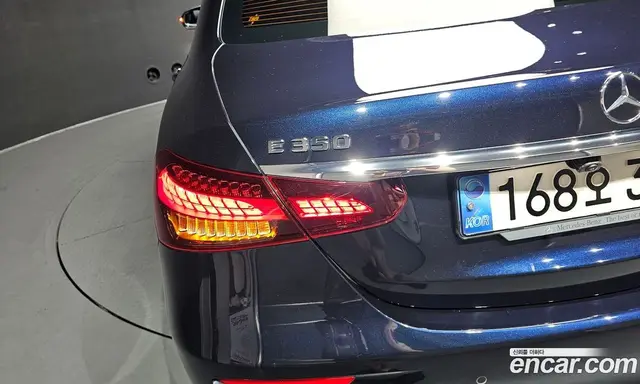 Mercedes-Benz E-Class 2022 2.0 автомат (гидро), миниатюра 8 Mercedes-Benz E-Class 2022 2.0 автомат (гидро), миниатюра 8