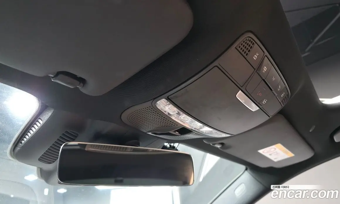 Mercedes-Benz E-Class 2022 2.0 автомат (гидро), фото 28 Mercedes-Benz E-Class 2022 2.0 автомат (гидро), фото 28